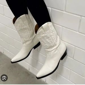 Marc Fisher Women's Natara Western Bootie